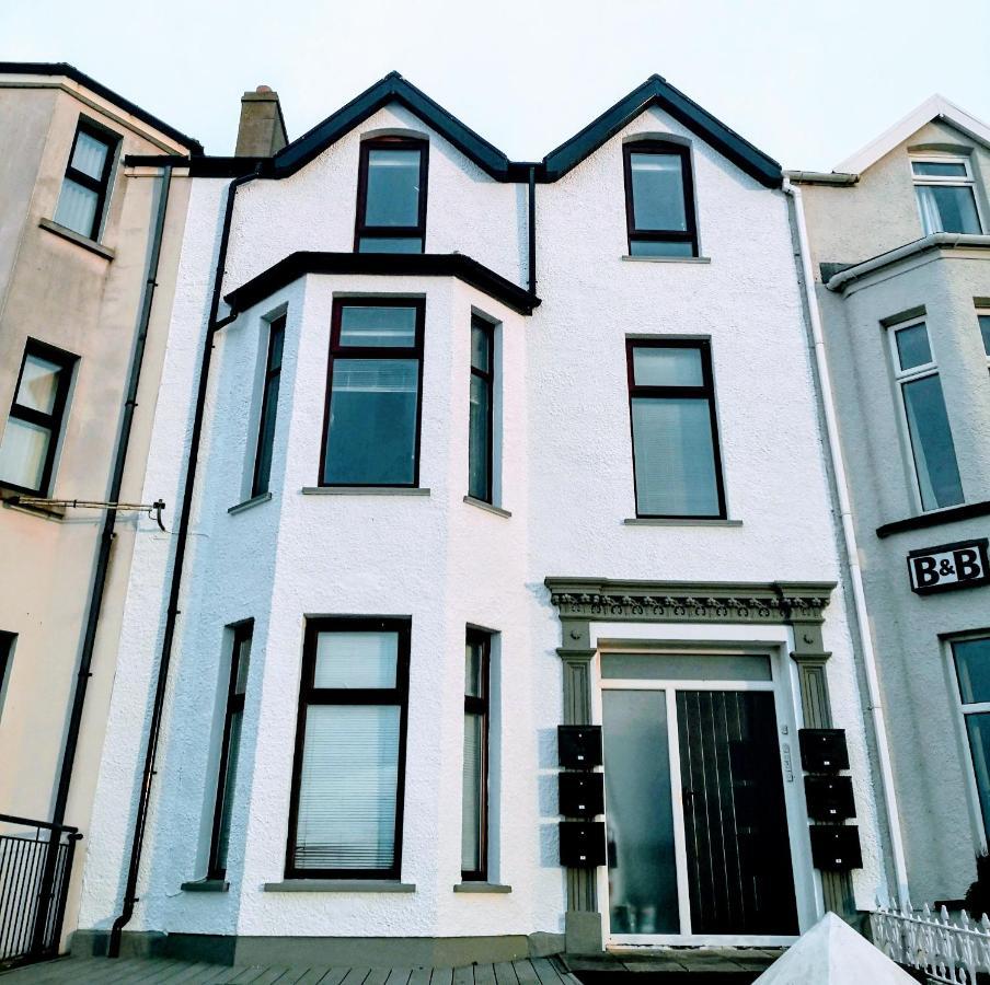 6 Golf Terrace - Portrush By The Sea Διαμέρισμα Εξωτερικό φωτογραφία