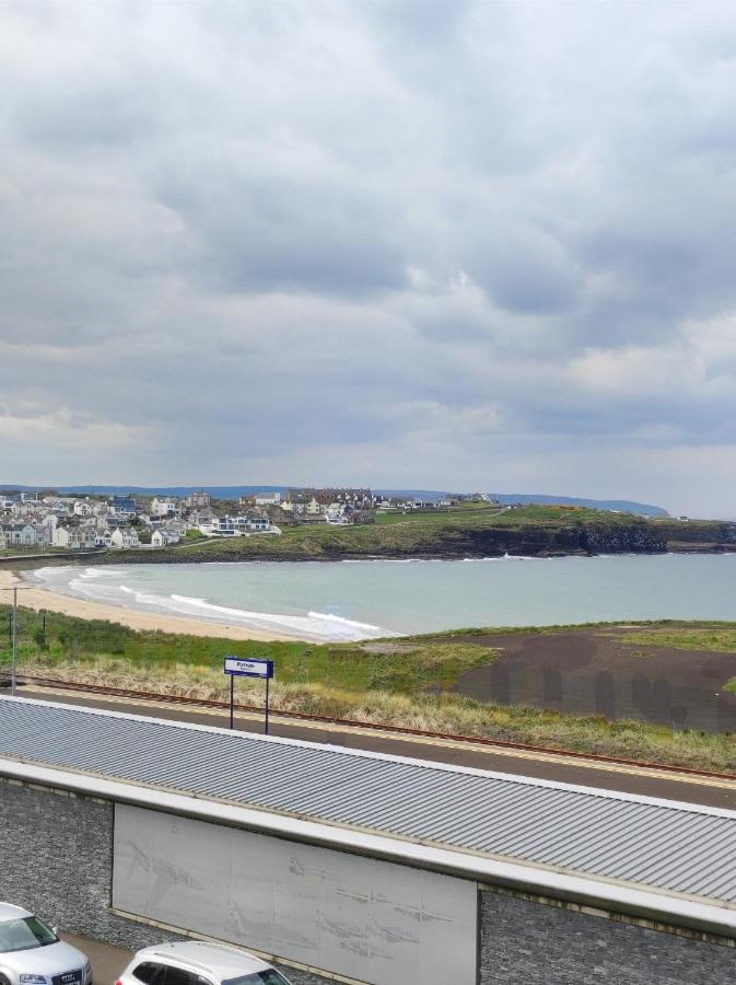 6 Golf Terrace - Portrush By The Sea Διαμέρισμα Εξωτερικό φωτογραφία